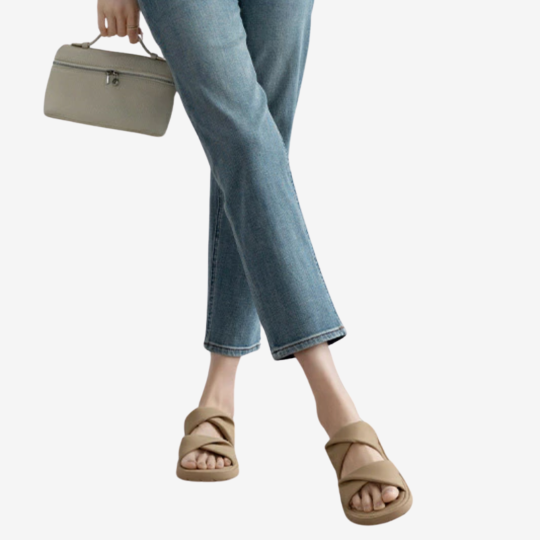 Adélaïde™ Sandales Plates en Cuir