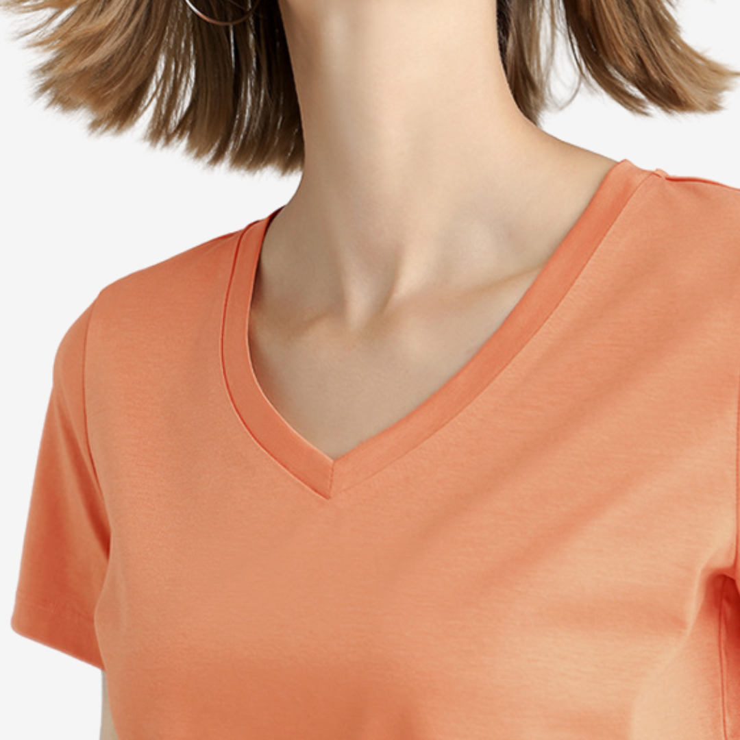 Cerise™ Col V Élégant
