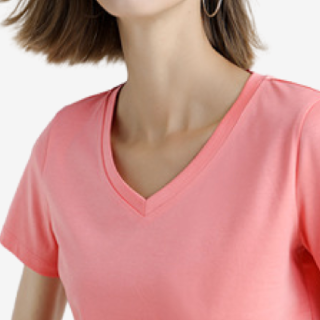 Cerise™ Col V Élégant